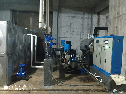 1541230180921323.jpg 岳陽市弘毅新華中學(xué)4.jpg