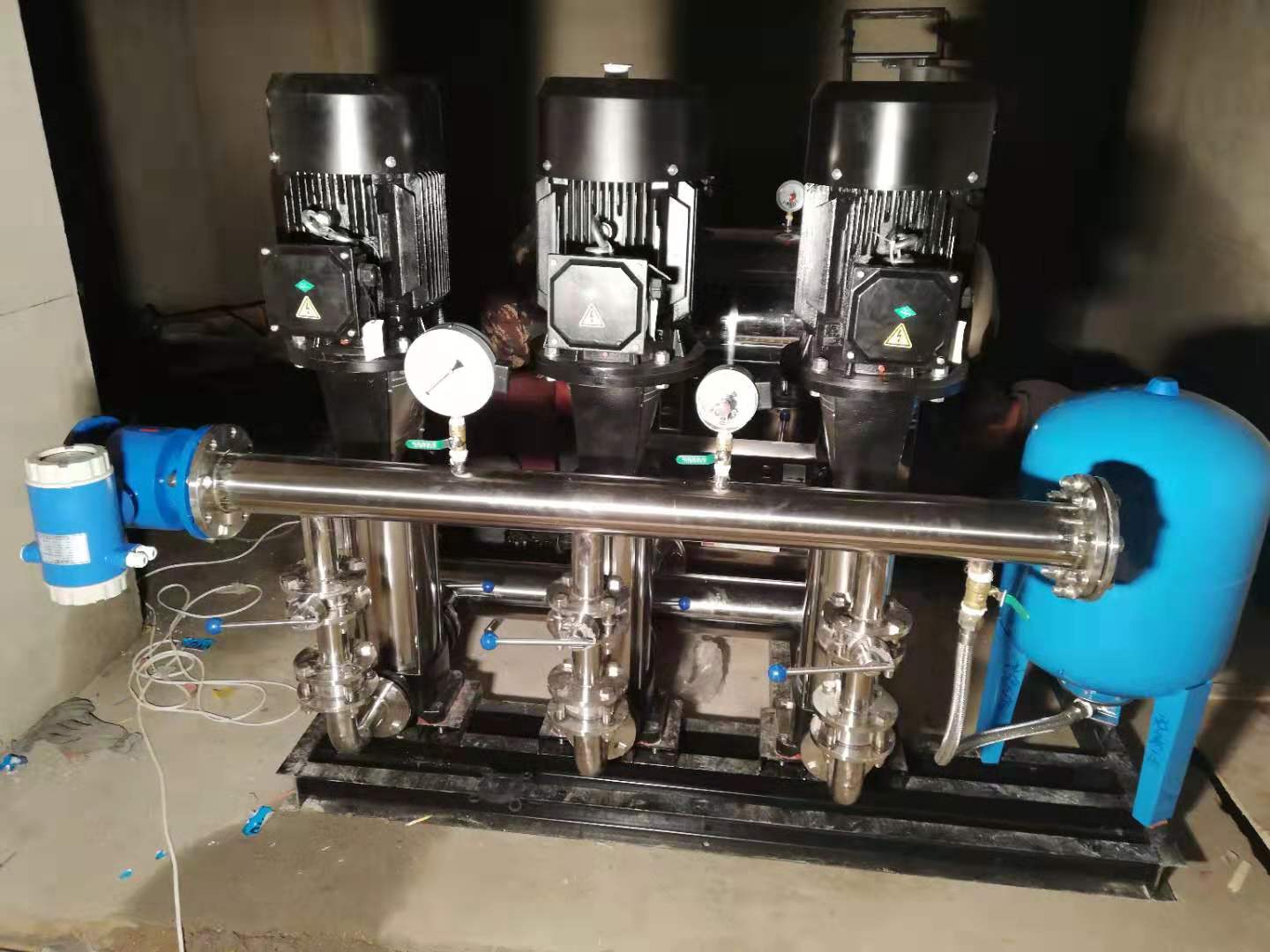 1579074178595393.jpg 1579074178595393.jpg